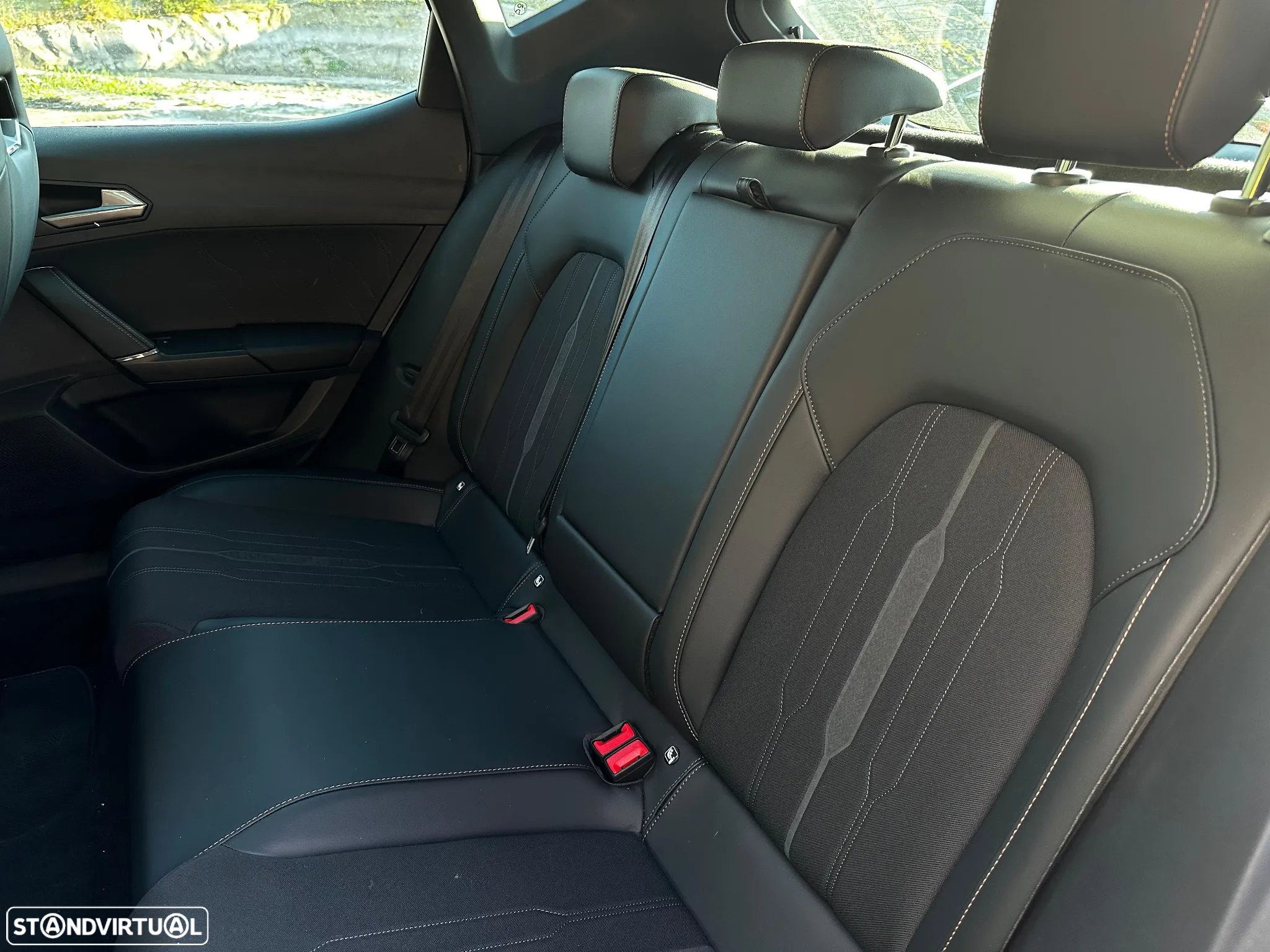 Cupra Leon 1.4 e-Hybrid VZ DSG - 26
