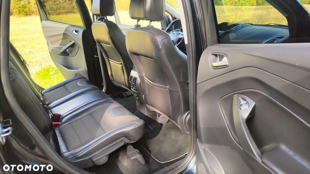 Ford Kuga - 21