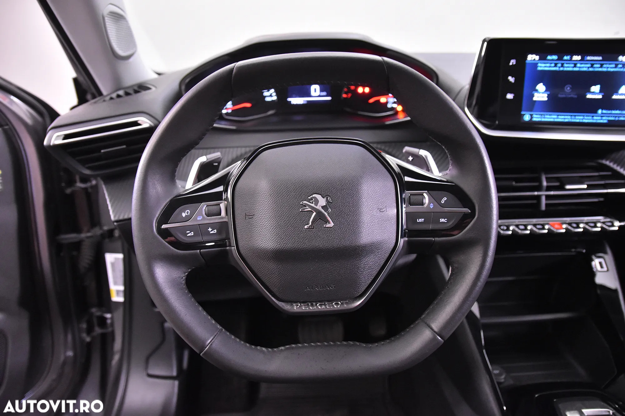 Peugeot 2008 - 16
