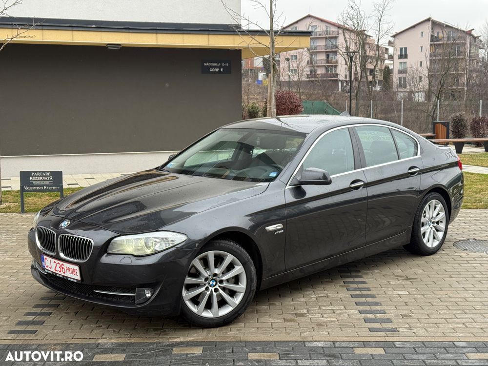 BMW Seria 5 525d xDrive Aut. - 1