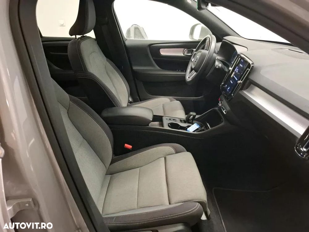 Volvo XC 40 T4 Recharge DKG Essential - 8