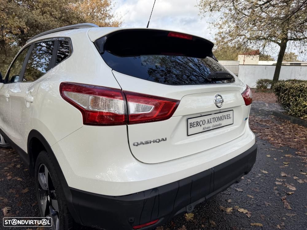 Nissan Qashqai 1.5 dCi N-Connecta Led - 14