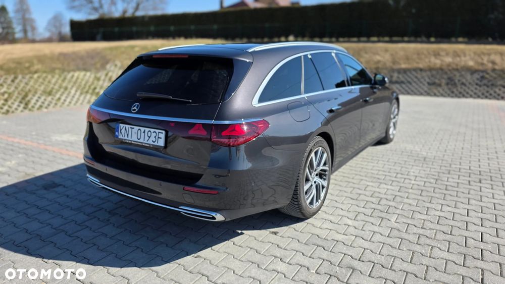 Mercedes-Benz Klasa E 200 4Matic 9G-TRONIC Edition AVANTGARDE - 23