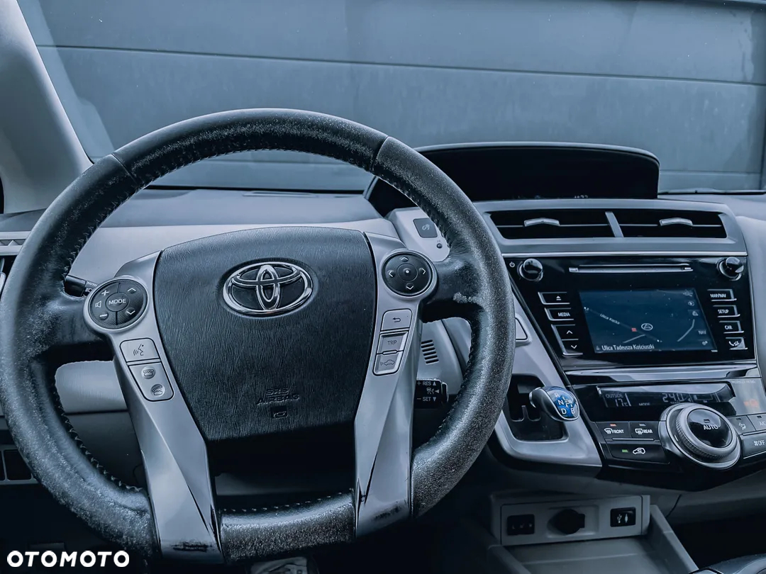 Toyota Prius+ Hybrid 135 Prestige - 13