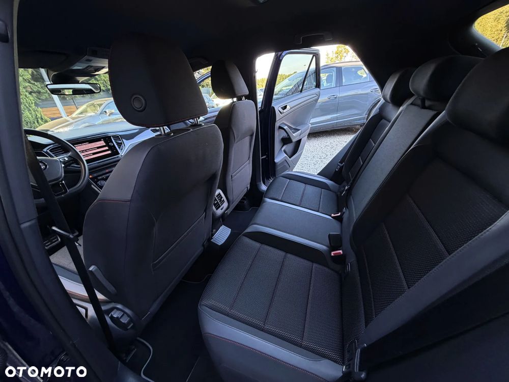 Volkswagen T-Roc - 19