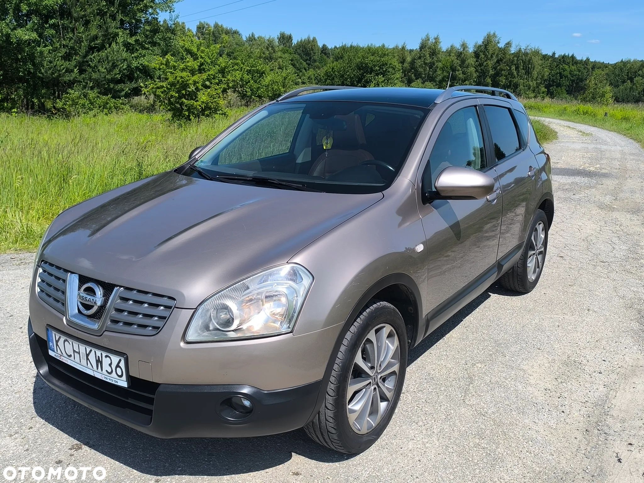 Nissan Qashqai - 1
