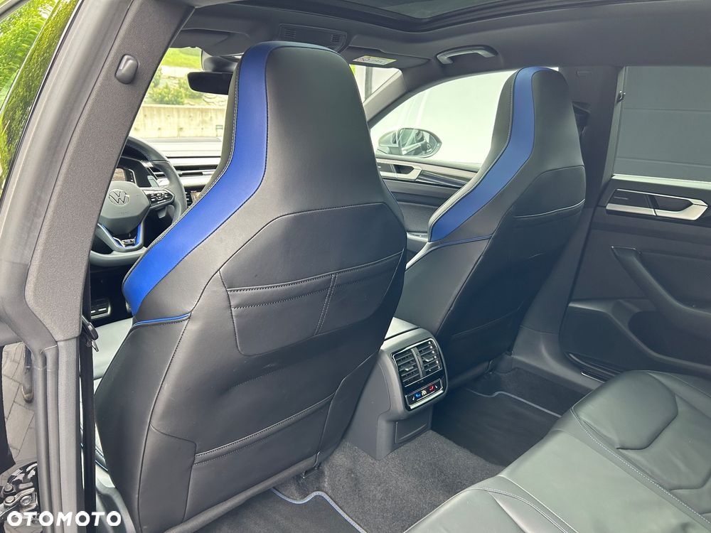 Volkswagen Arteon 2.0 TSI 4Motion R DSG - 24