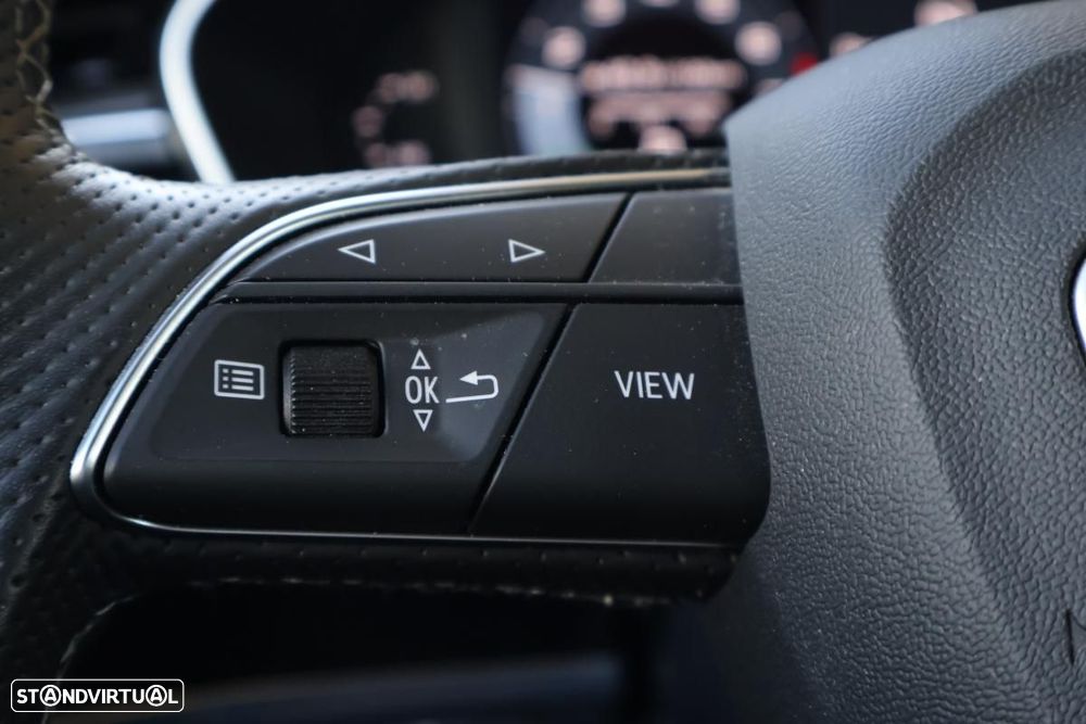 Audi Q3 45 TFSIe S line S tronic - 36