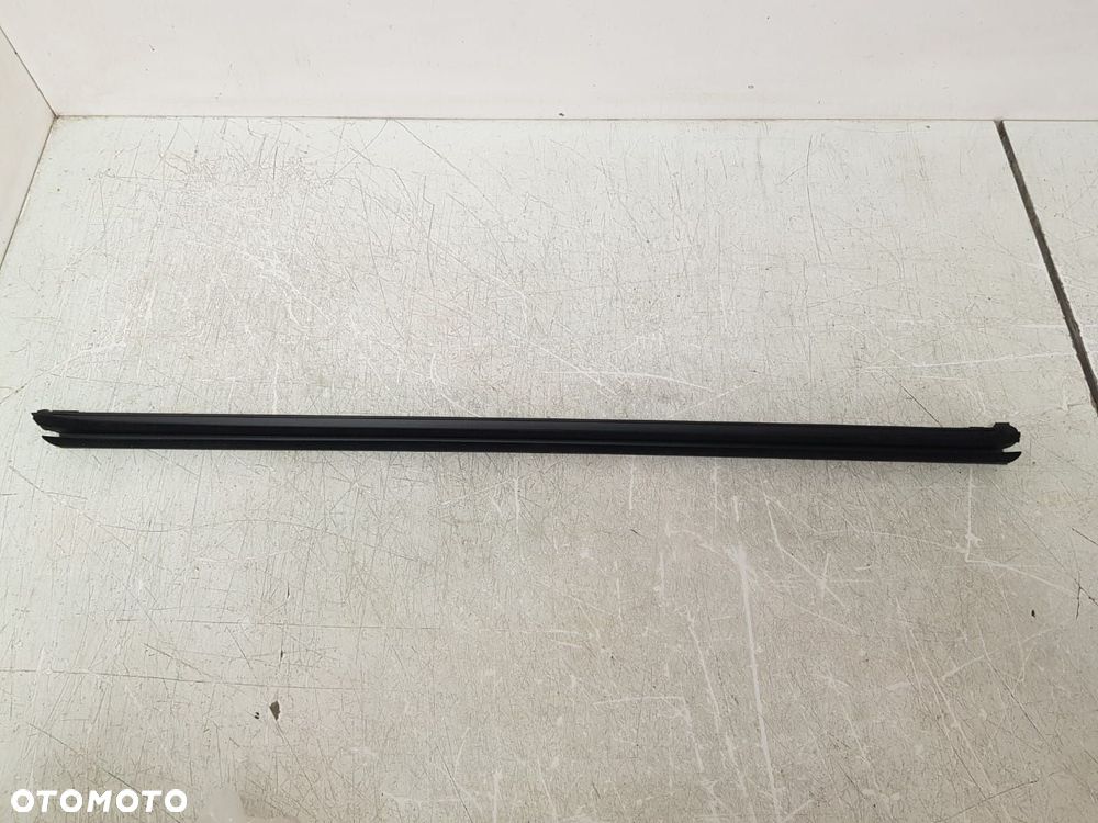 VW GOLF VII 7 12-20  LISTWA ZGRANIAJĄCA PRAWA DRZWI PRZÓD 5D NOWA ORYGINAŁ 5G4837480B - 2