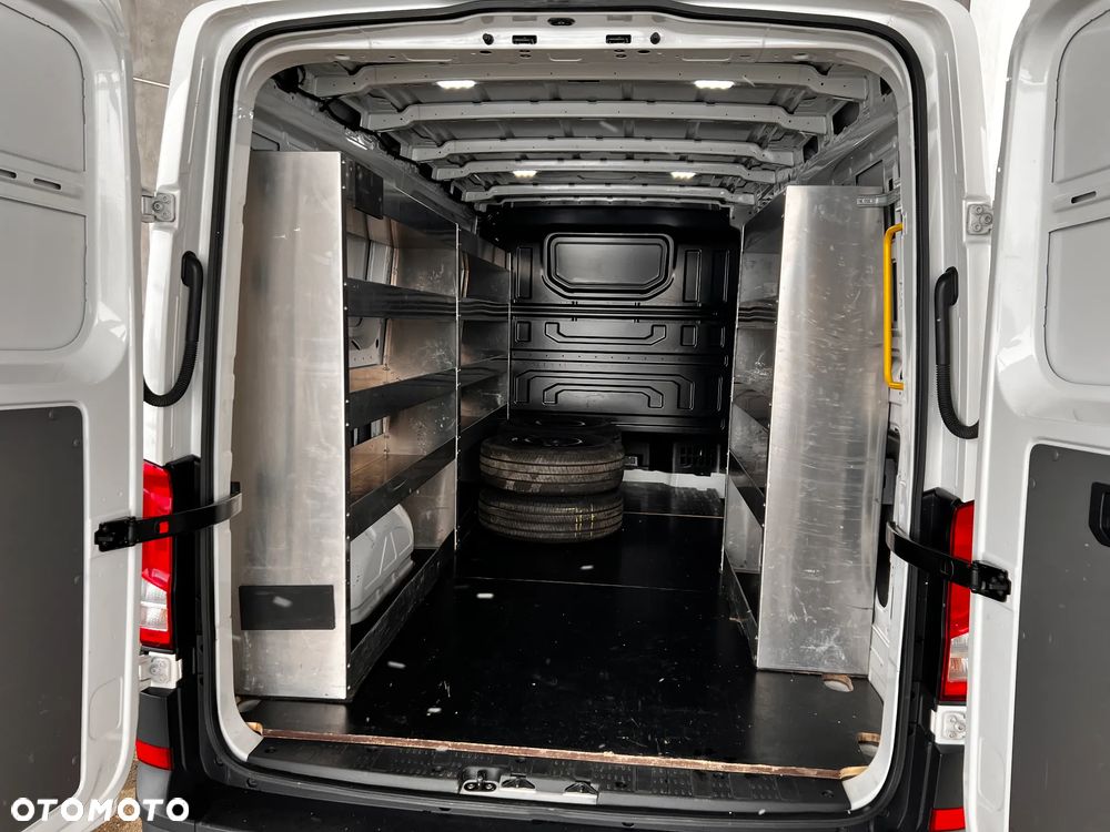 Volkswagen Crafter 2.0 TDI 140KM zabudowa warsztatowa - 6