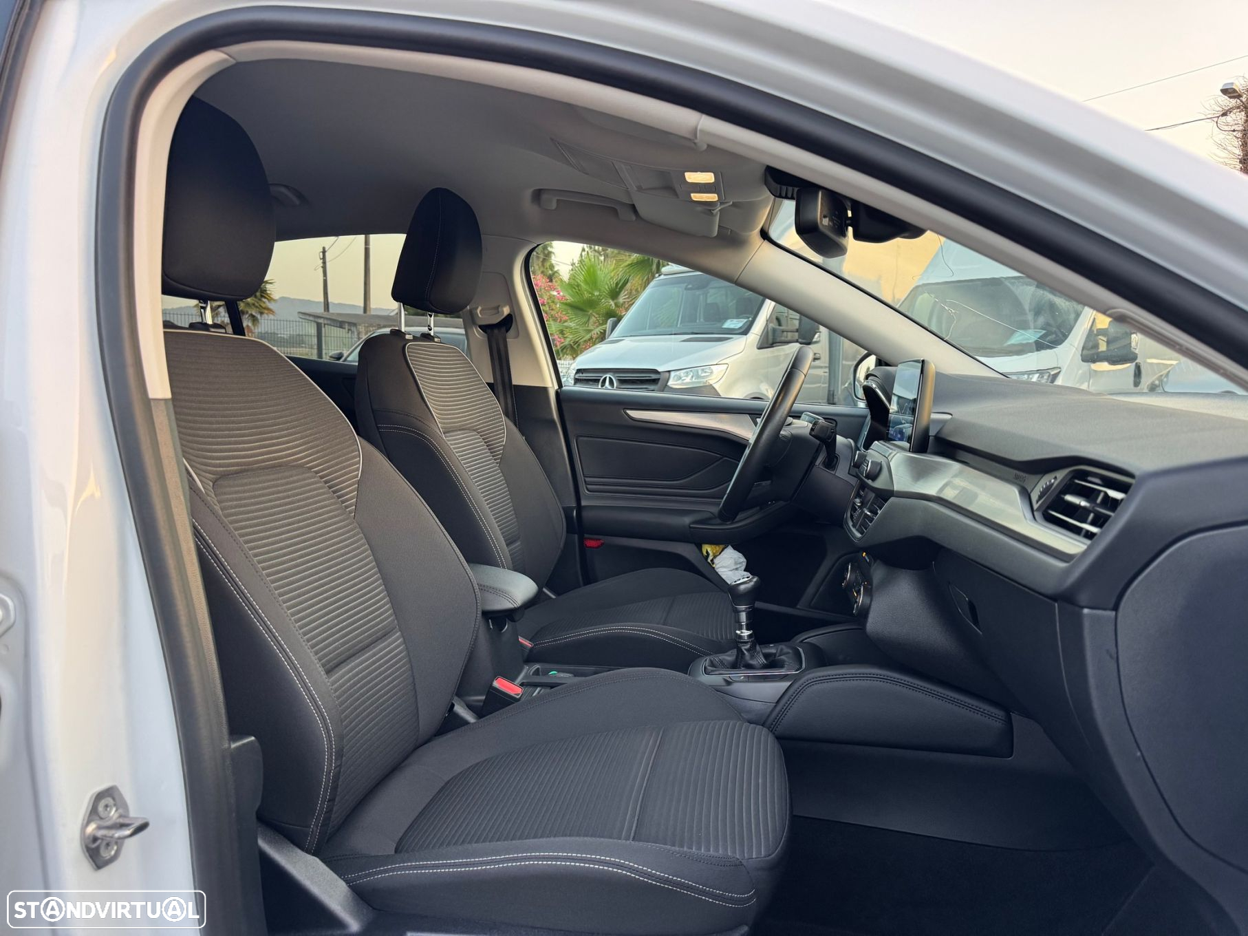 Ford Focus 1.5 TDCi EcoBlue Titanium - 30