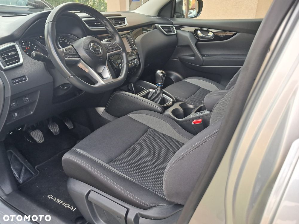 Nissan Qashqai - 16