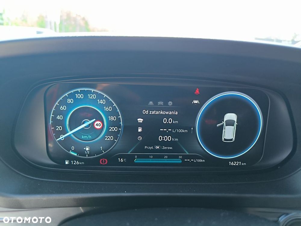 Hyundai i20 - 20