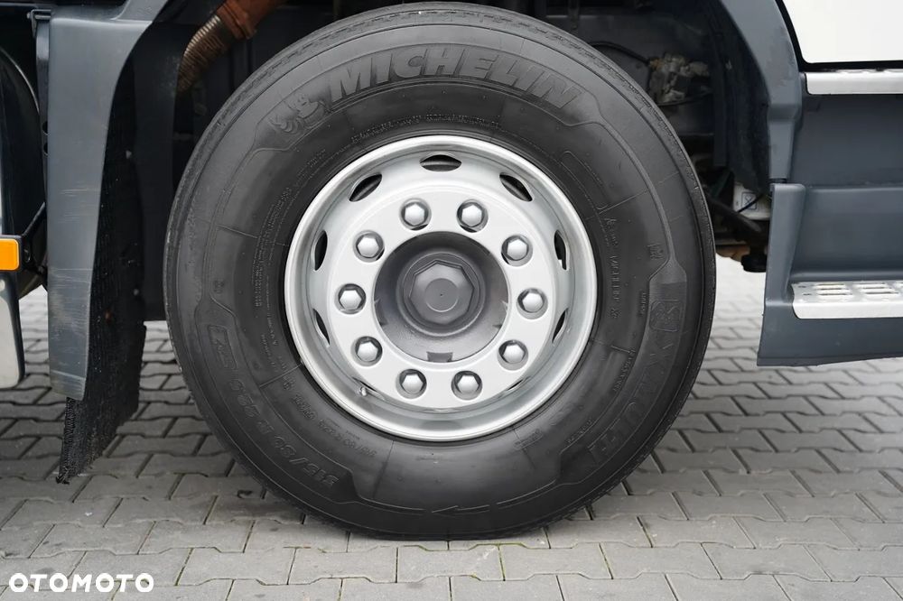 Volvo FM 380 / SOLÓWKA / 6X2 / DO PRZEWOZU ŻYWCA  /  DROBIU / WINDA 2 000 KG  / EURO 5 - 20