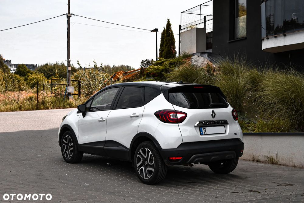 Renault Captur ENERGY TCe 120 Bose Edition - 5