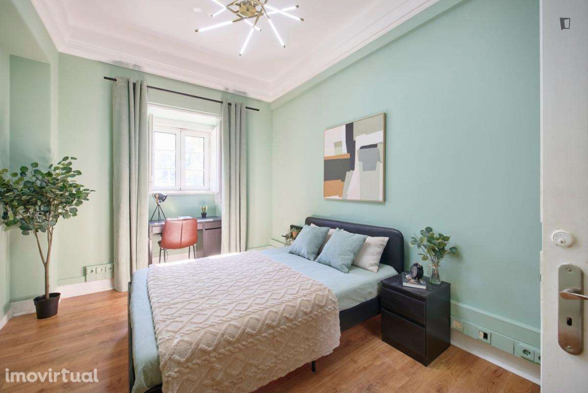 Quarto - localizado em Marquês de Pombal Lisbon - Grande imagem: 5/30