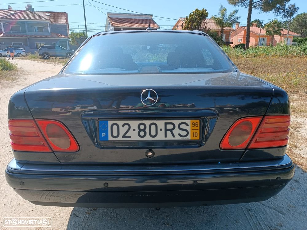 Mercedes-Benz E 290 - 2
