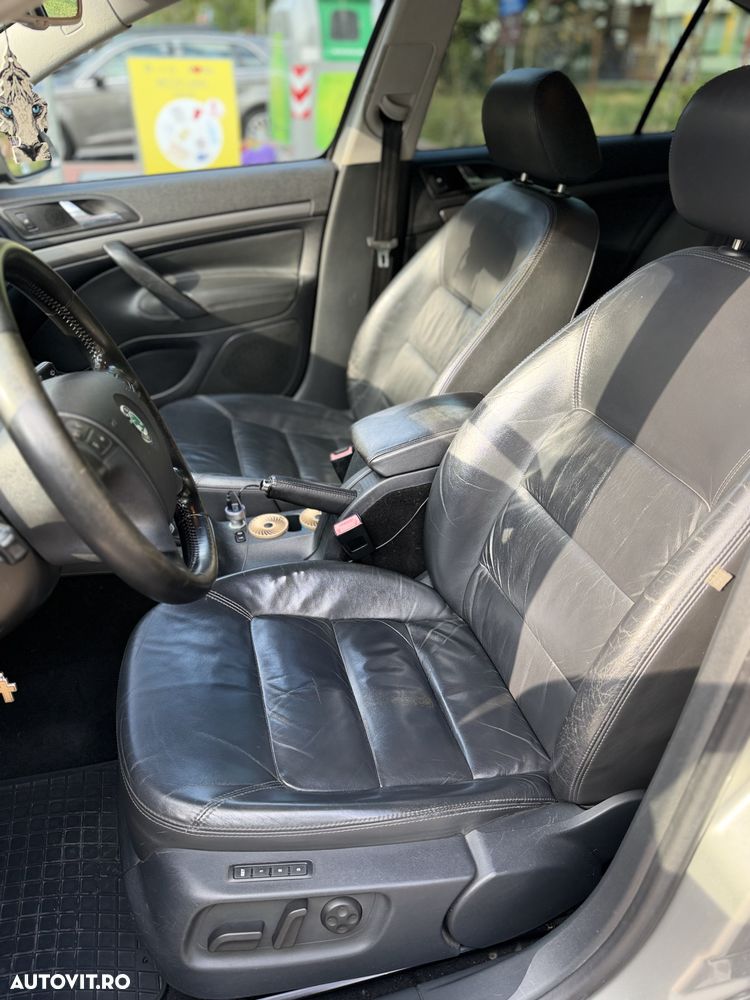 Skoda Octavia 2.0 TDI Elegance - 6