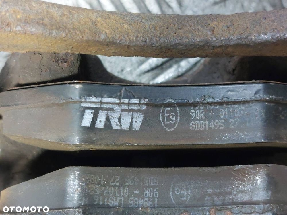 TARCZE HAMULCOWE PRZÓD + KLOCKI + ZACISKI CITROEN C3 I 1.1 8V - 10