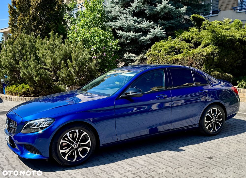 Mercedes-Benz Klasa C 300 9G-TRONIC Avantgarde - 8