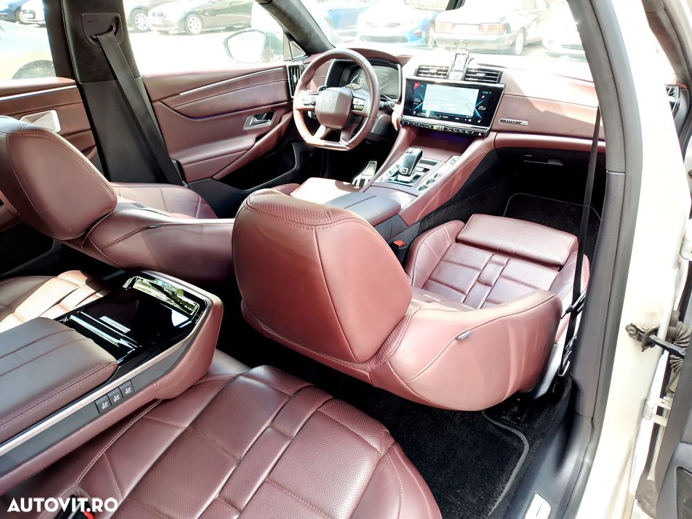 DS Automobiles DS 9 - 17
