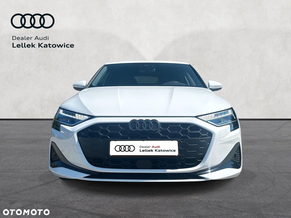 Audi A3 Sportback - 3