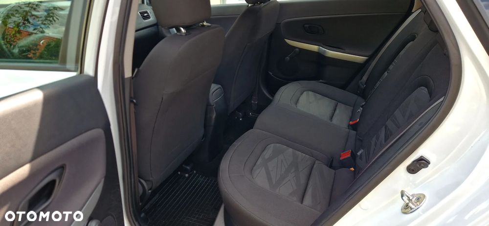 Kia Ceed 1.4 Business Line - 30