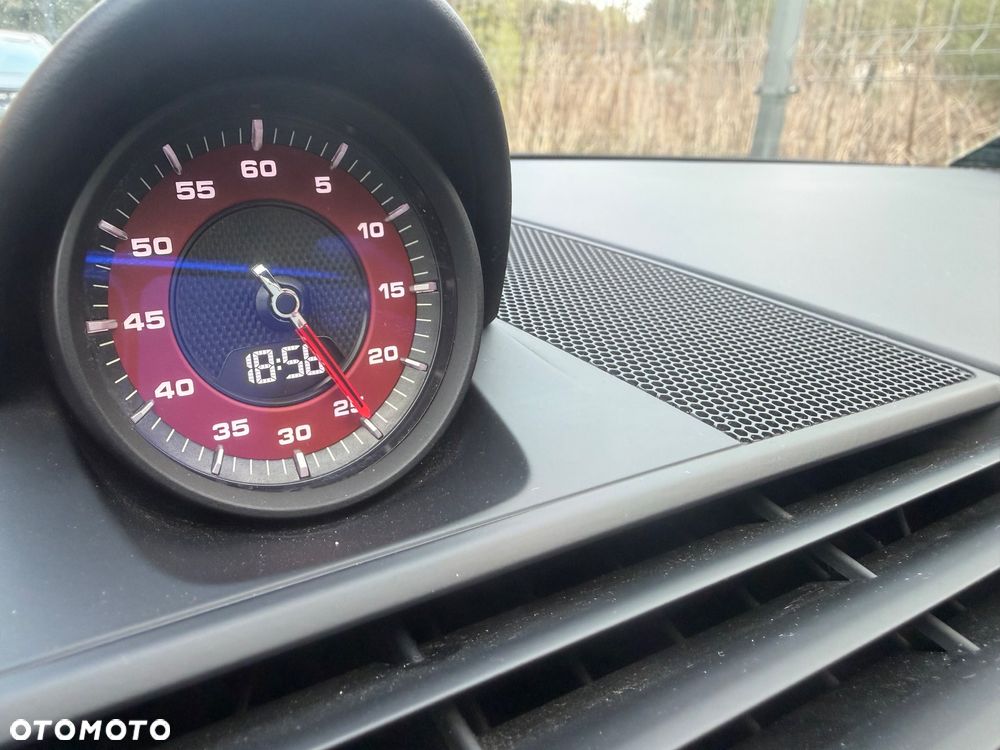 Porsche Panamera - 27