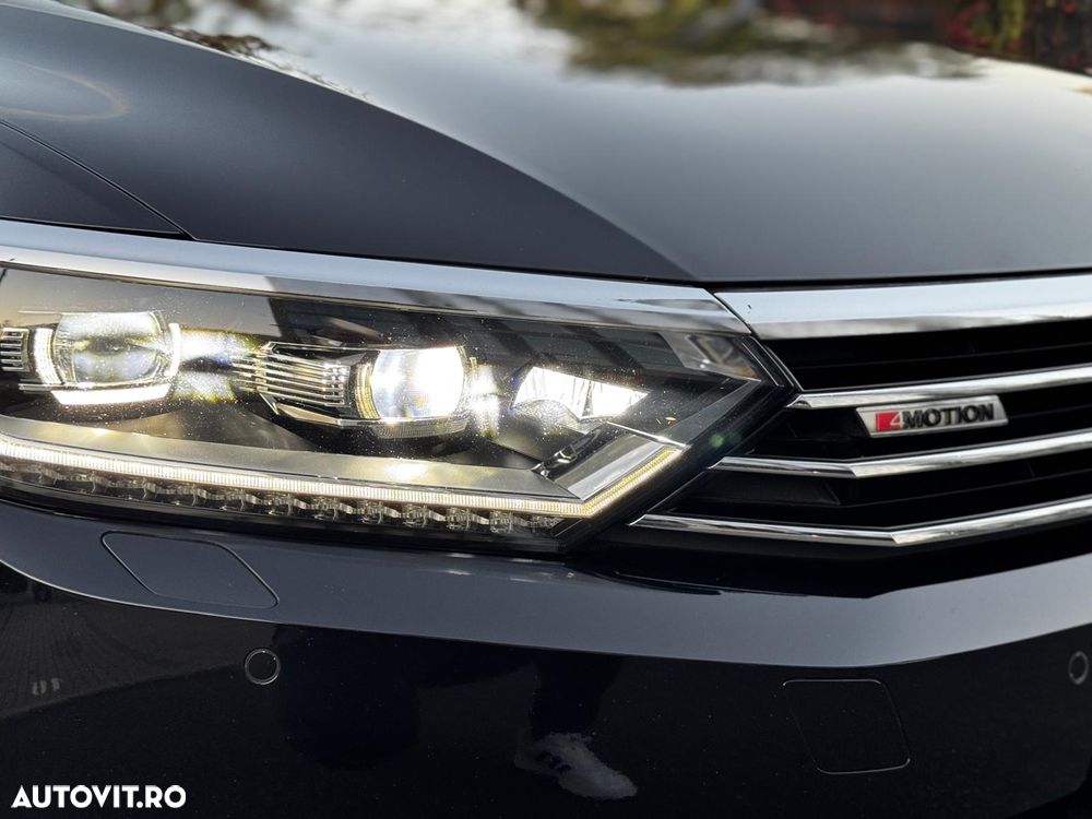 Volkswagen Passat 2.0 TDI DSG 4Motion Highline - 30