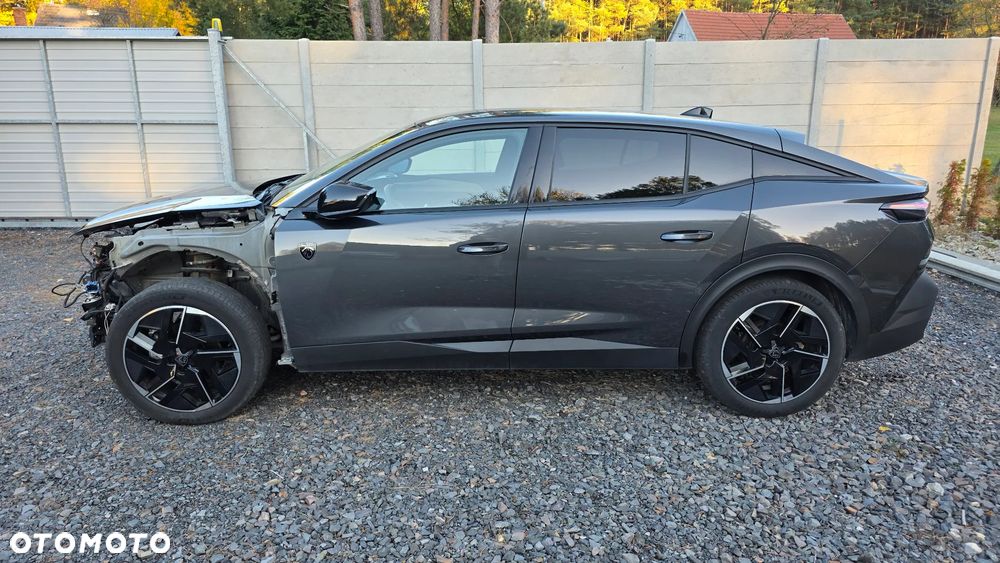 Peugeot 408 2023 photo 4