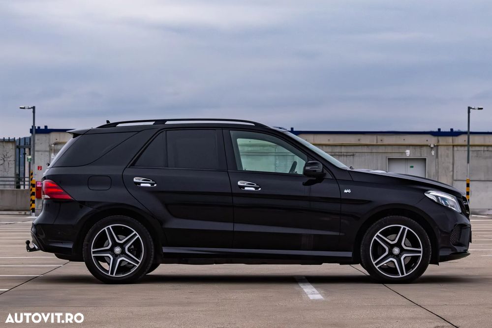 Mercedes-Benz GLE 350 d 4MATIC 9G-TRONIC AMG Line - 5