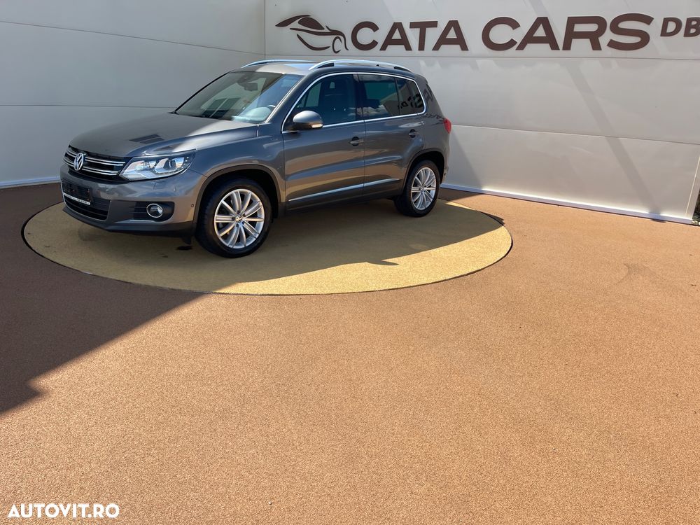 Volkswagen Tiguan 2.0 TDI SCR BlueMotion Technology Lounge Sport & Style - 4