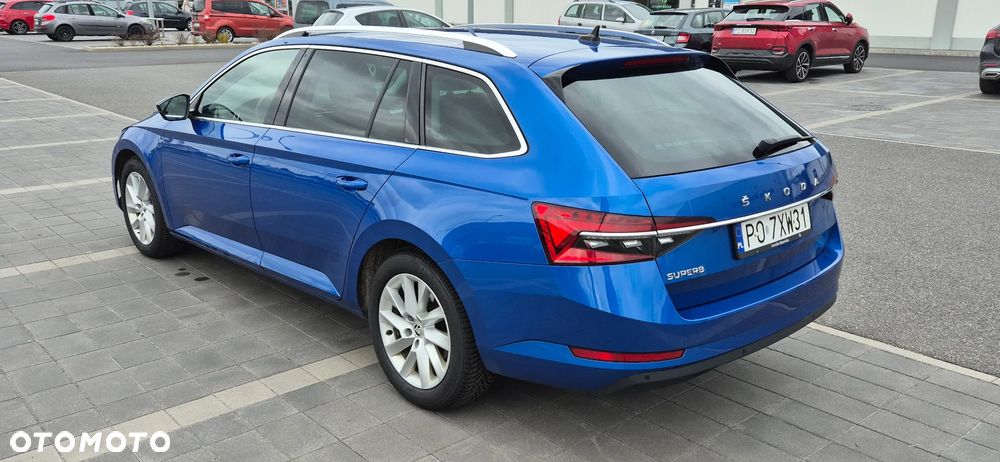 Skoda Superb 2.0 TDI SCR Ambition DSG - 4
