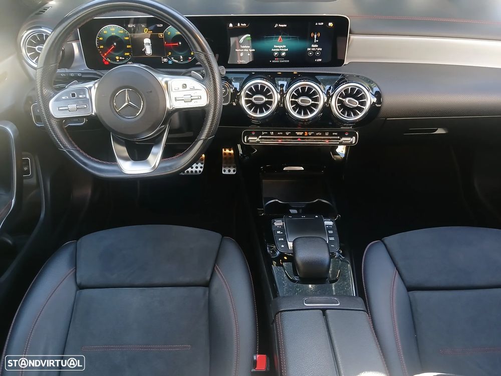 Mercedes-Benz CLA 180 d Shooting Brake AMG Line Aut. - 24