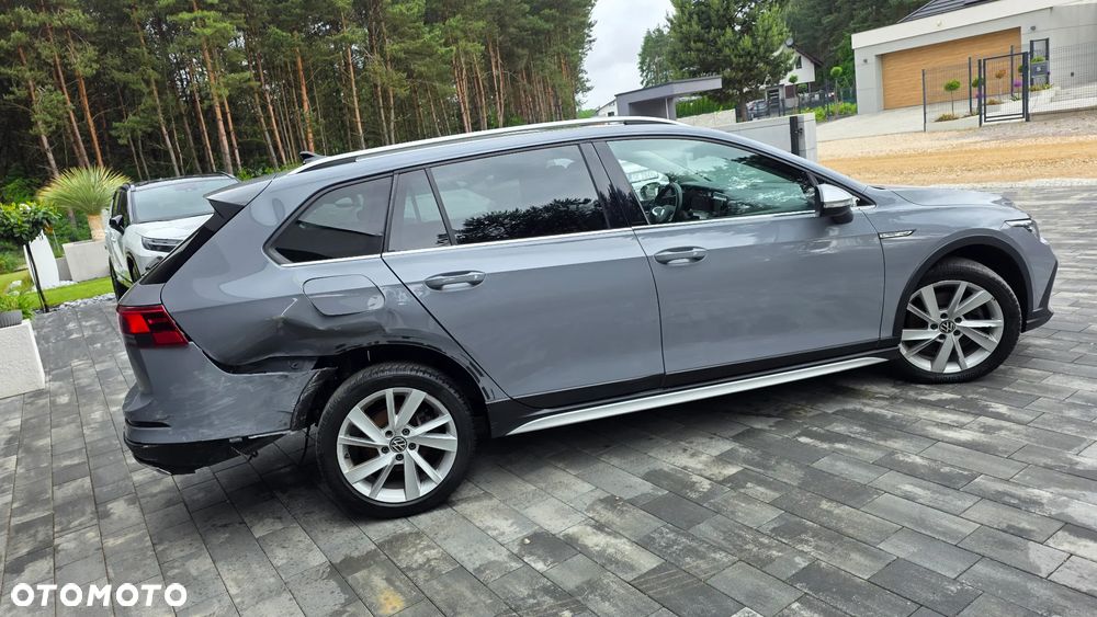 Volkswagen Golf Alltrack - 12