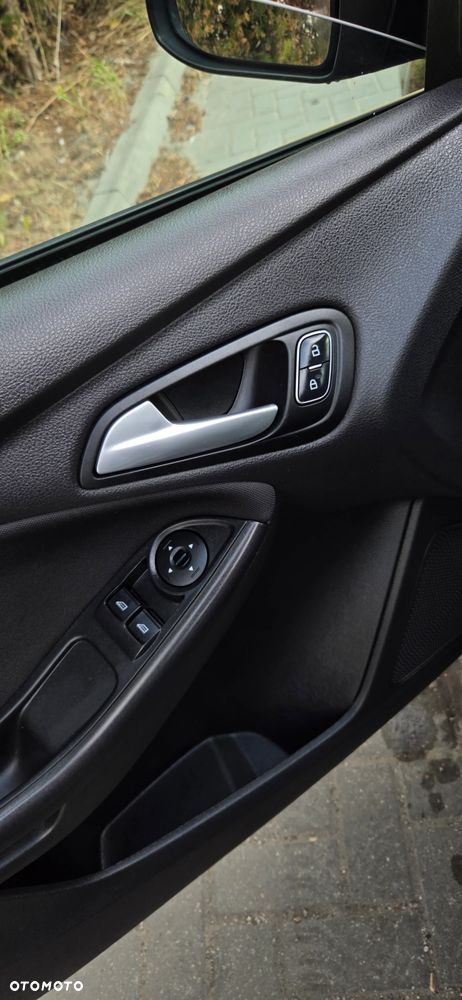 Ford Focus 2.0 TDCi Titanium ASS PowerShift - 19