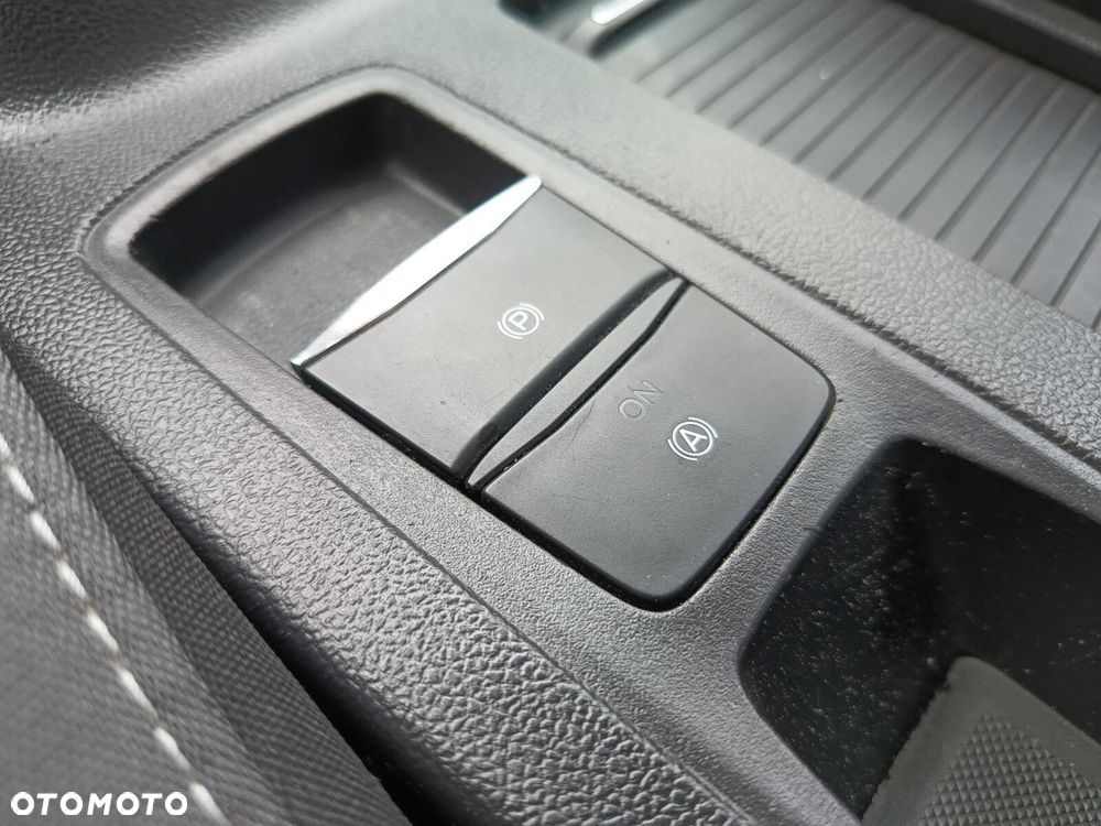 Ford Focus 1.5 EcoBlue SCR Connected - 26