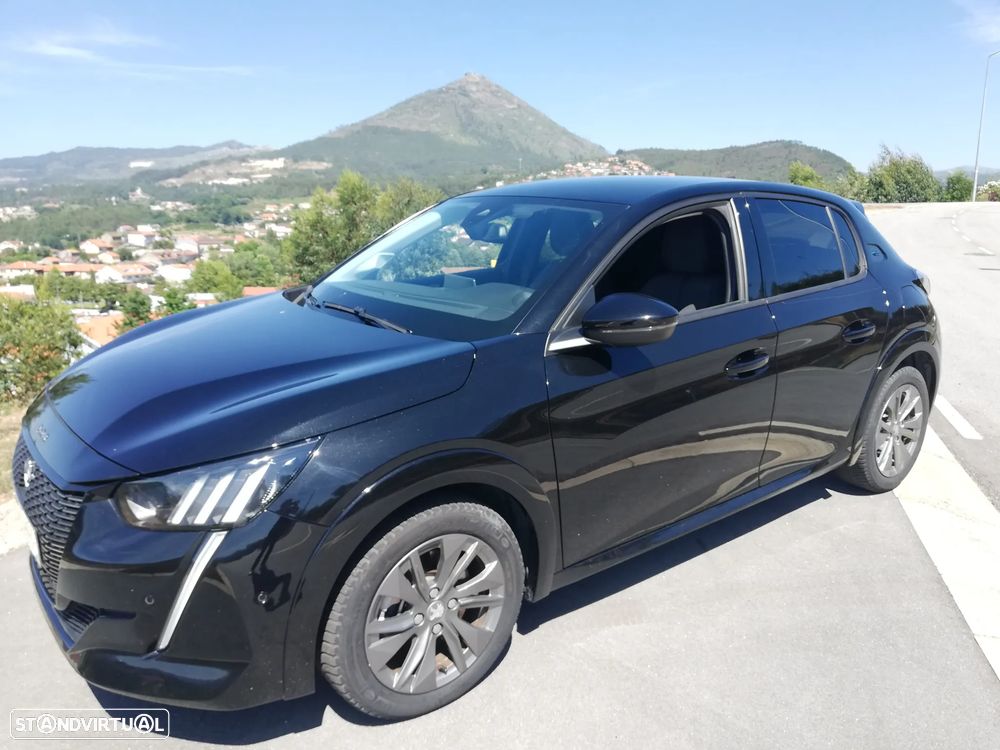 Peugeot e-208 Allure Pack - 8
