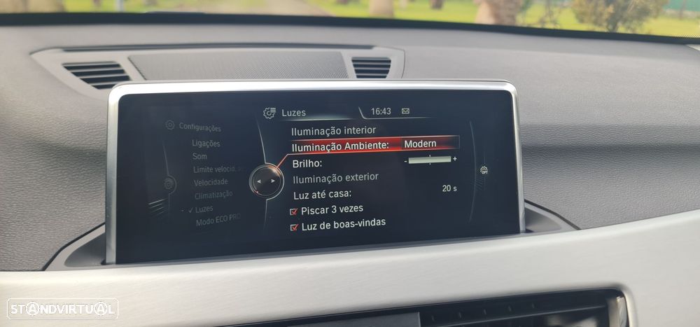 BMW X1 18 d sDrive Auto - 26