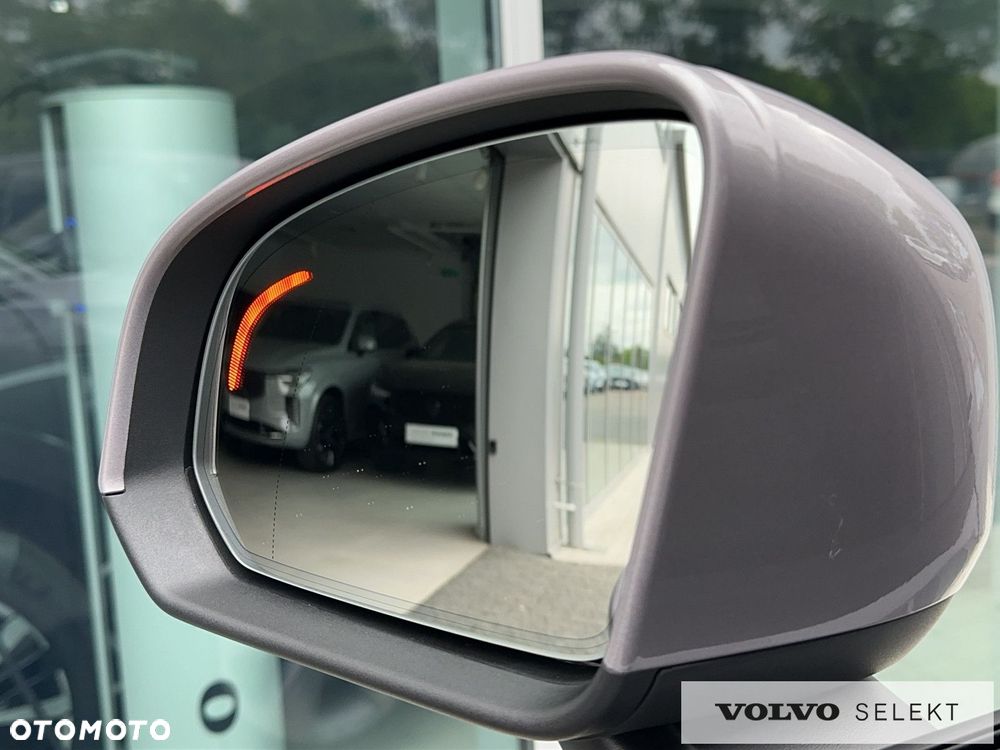 Volvo XC 40 - 29