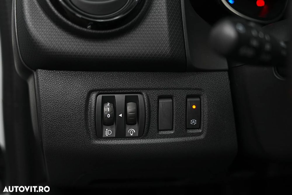 Renault Clio (Energy) TCe 90 Start & Stop LIMITED - 16