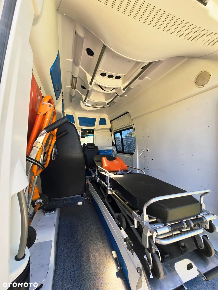 Mercedes-Benz Sprinter 2.2 Cdii Nosze Kardiol - 11