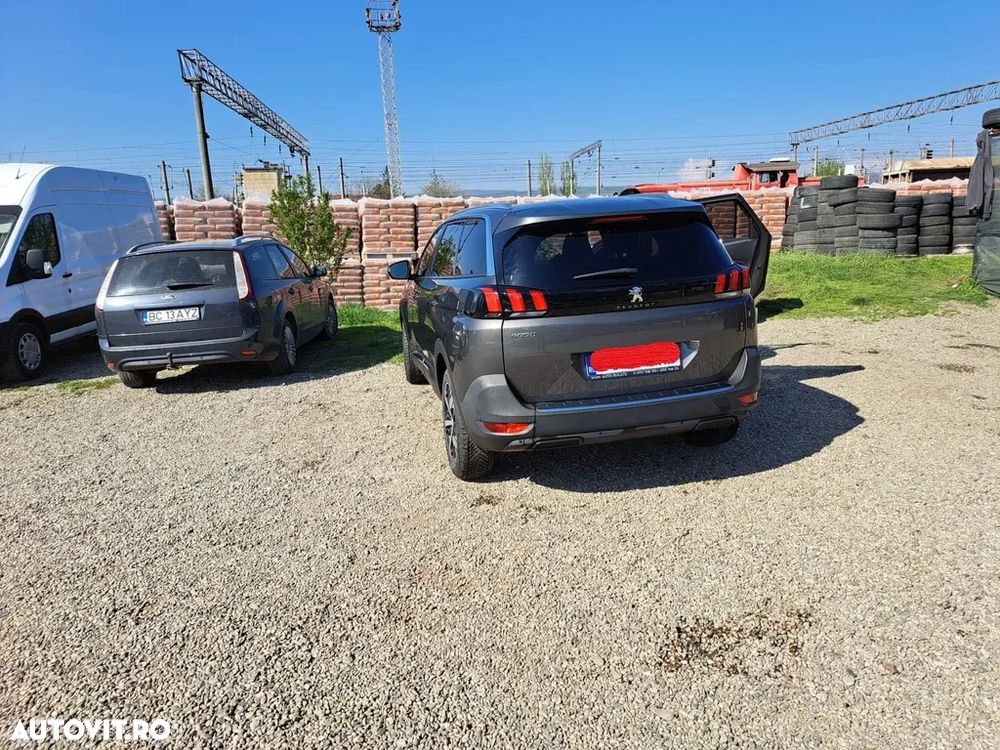 Peugeot 5008 1.5 BlueHDI s&s Allure - 9