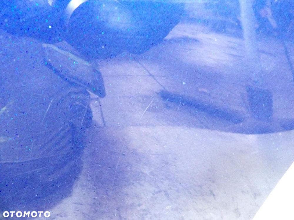 TOYOTA AVENSIS T27 LIFT SEDAN DRZWI TYŁ LEWE 8T5 - 5