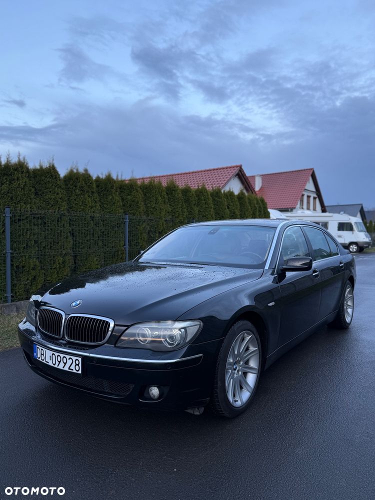 BMW Seria 7 740i L - 17