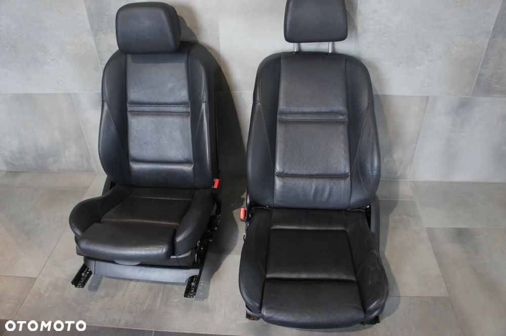 NR 70 Fotele skórzane przednie, kanapa tył, elektryczne, pamięć BMW X5 E70 - 2