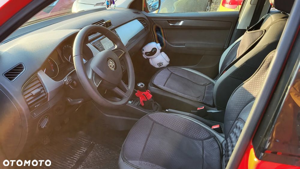 Skoda Fabia 1.0 TSI Ambition - 10