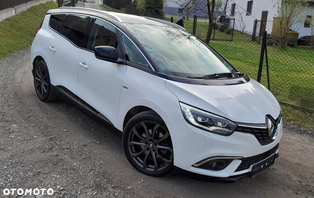 Renault Grand Scenic - 27