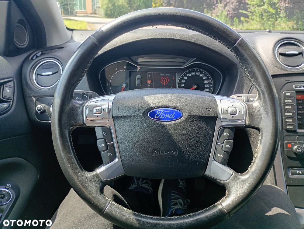 Ford Mondeo - 16