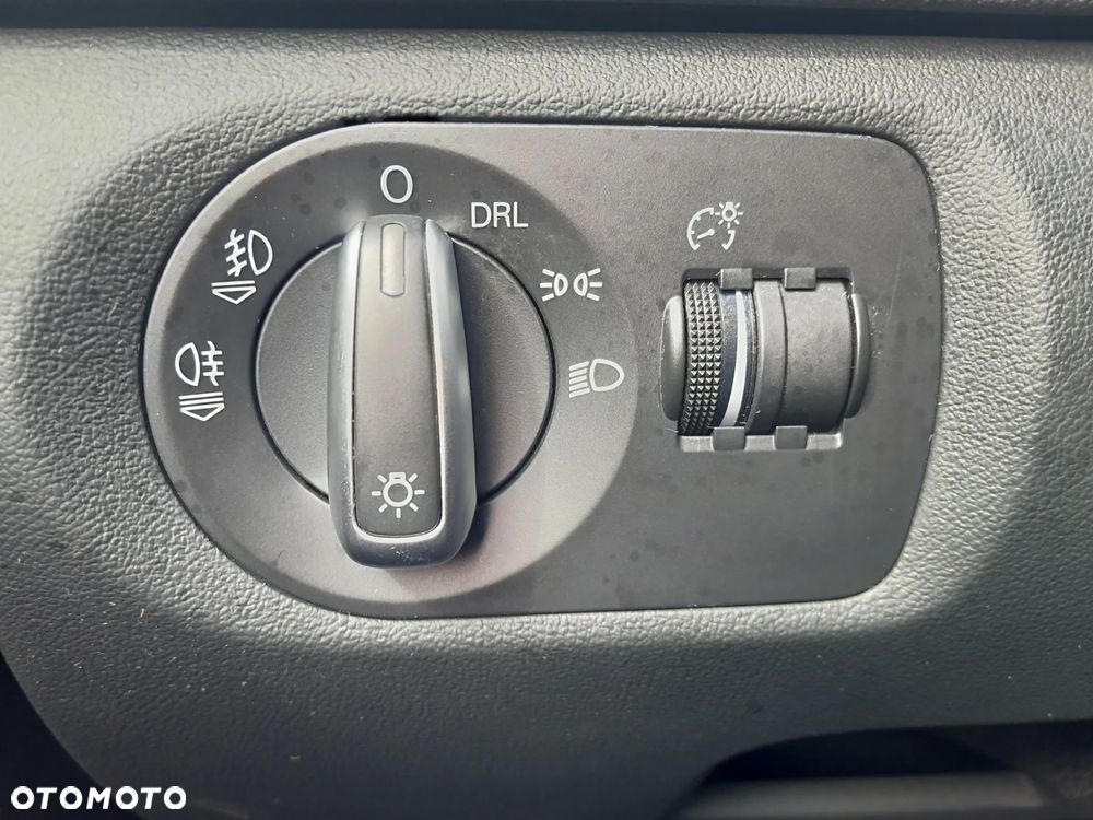 Audi A3 3-drzwiowe 1.4 TFSI Attraction - 19
